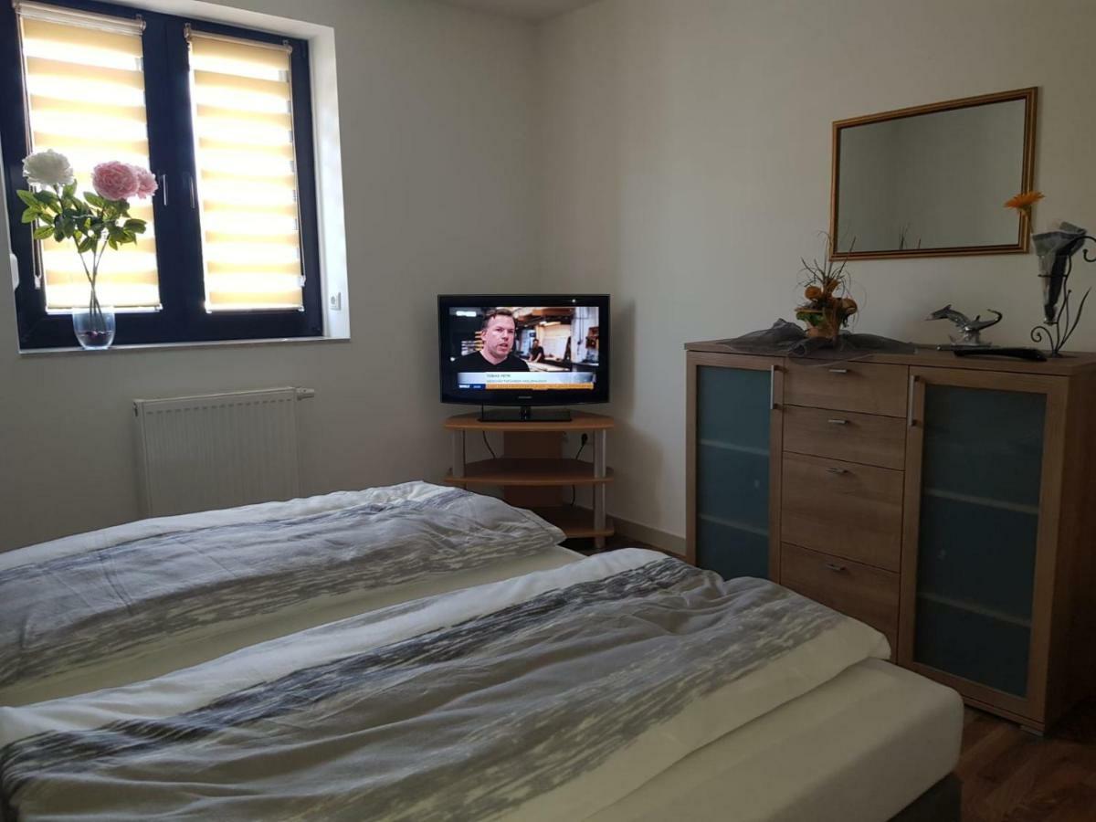 Ferienhaus Ixheim Bitscher Str.70 Zweibrücken Eksteriør bilde